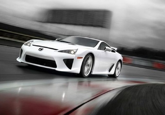 lexus-lf-a_01-clanokW