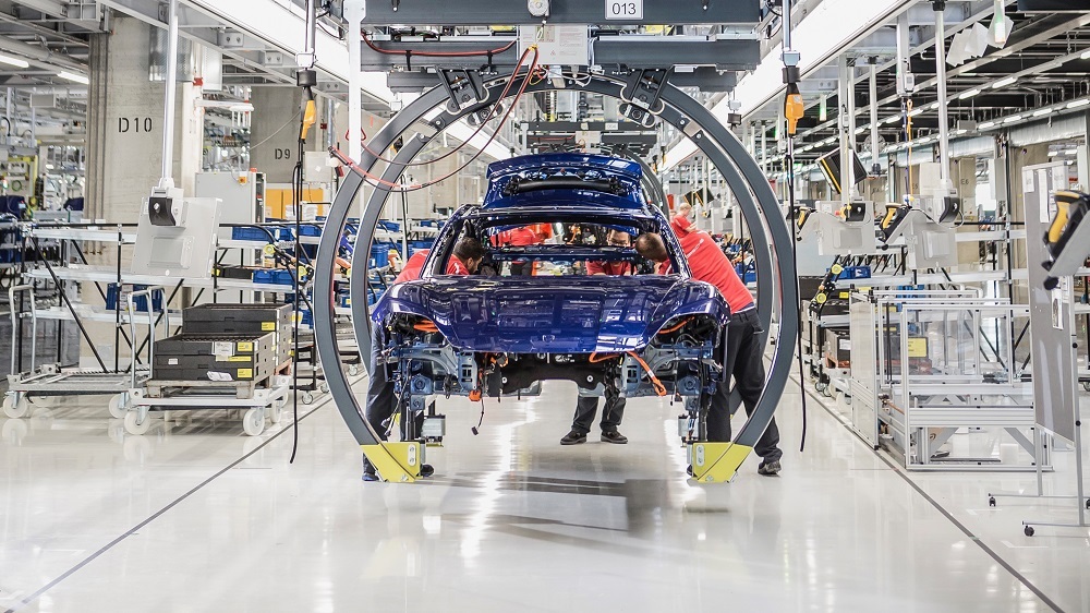 2348670_taycan_factory_stuttgart_zuffenhausen_2019_porsche_ag