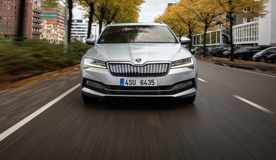 SUPERB_iV_COMBI_023-1920x1280