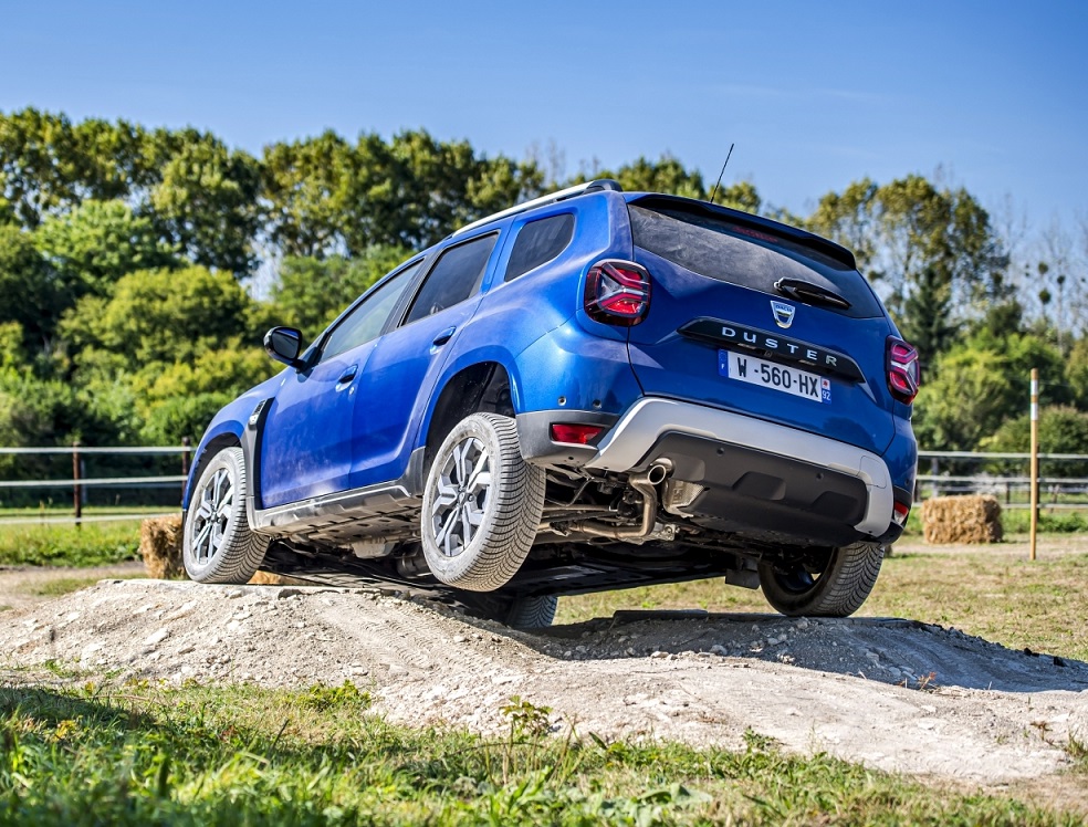 Small-3568-NewDaciaDusterBluedCi1154WD