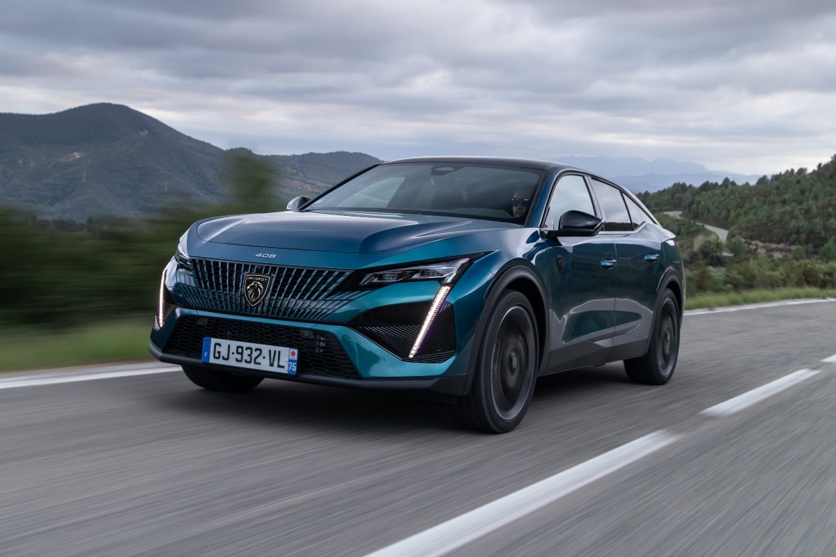 PEUGEOT_408_TESTDRIVE_2211TC523 (2)_A