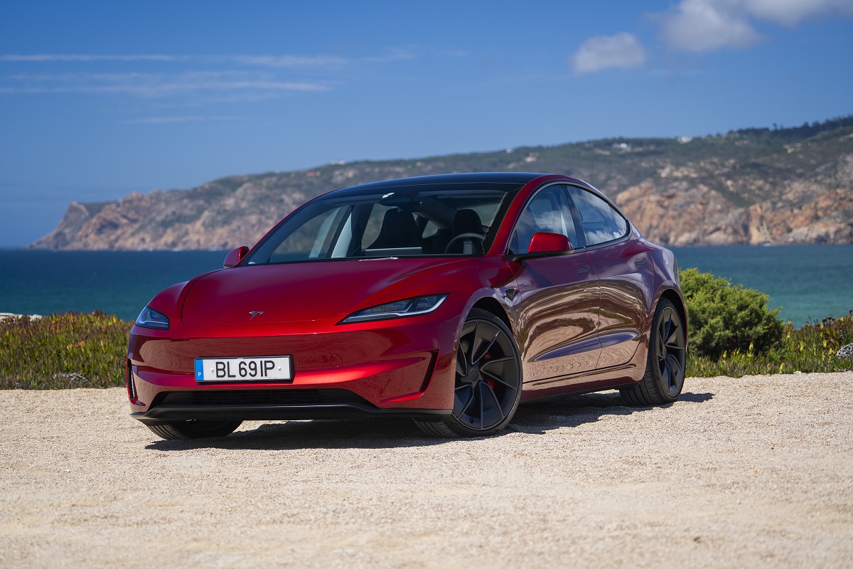 Tesla_2