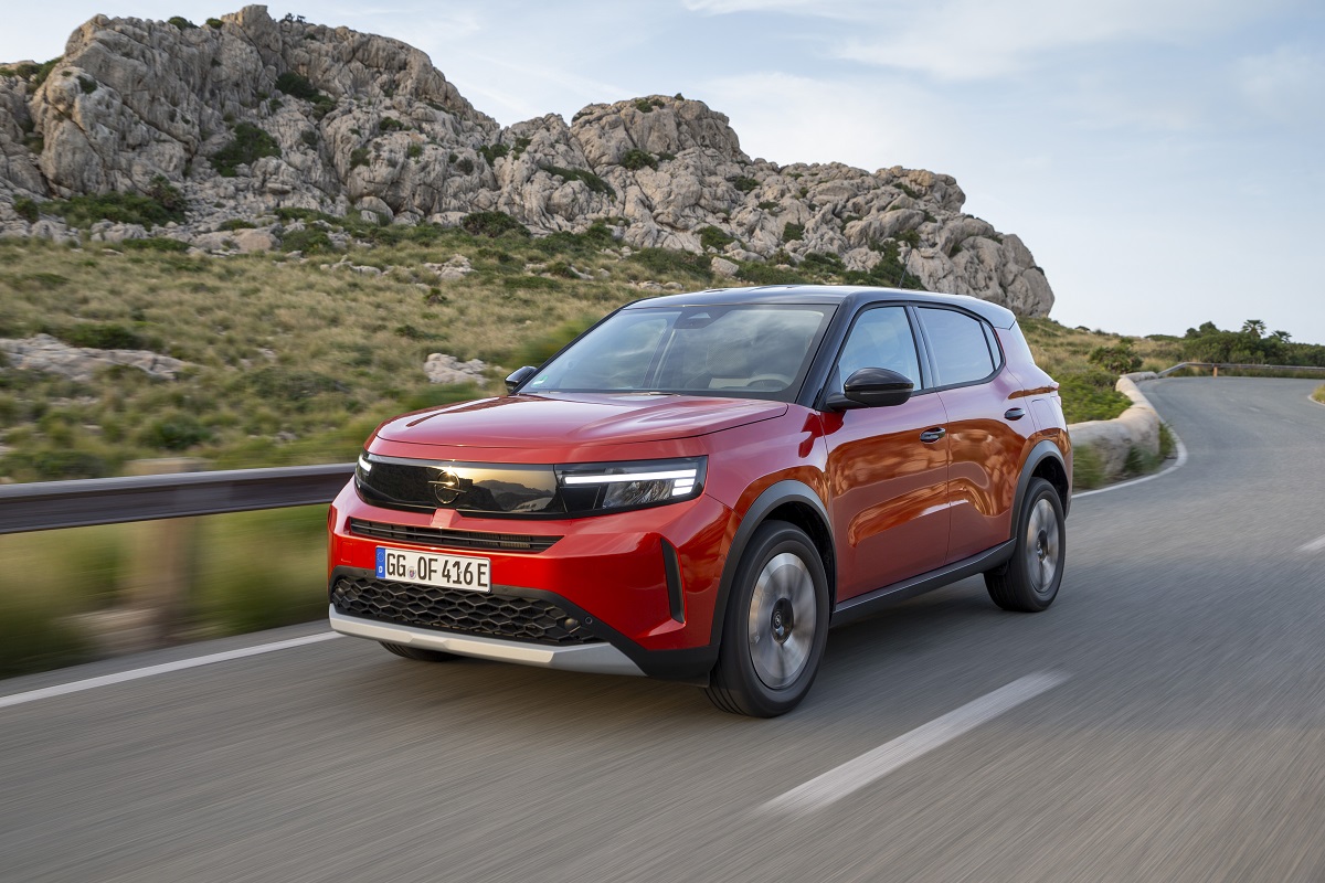 24_Opel_526873