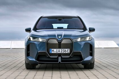 P90589923_highRes_the-new-bmw-ix-xdriv